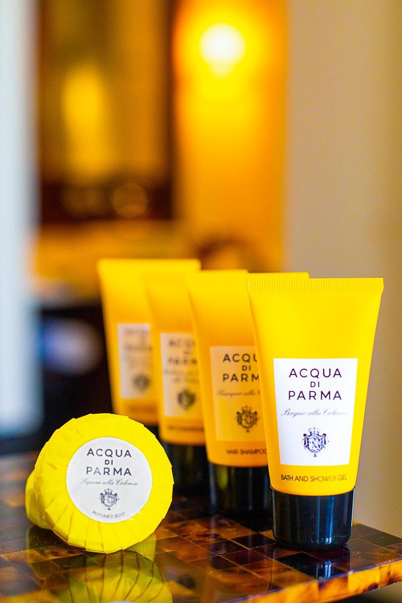 Deluxe Room,1710313485:JPEG